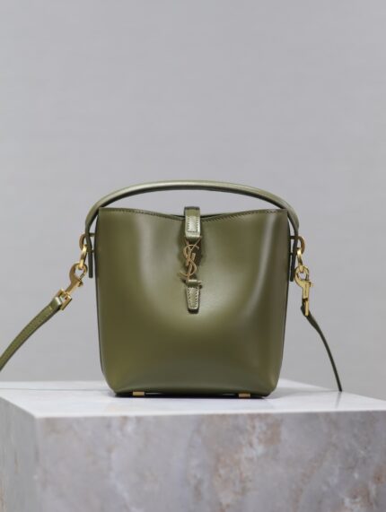 YSL Bag 39