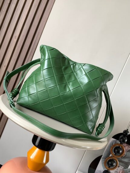 Loewe Bag 01